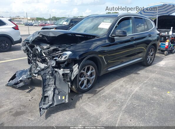 5UX43DP01N9K81653 2022 BMW X3 Black Przód lewy