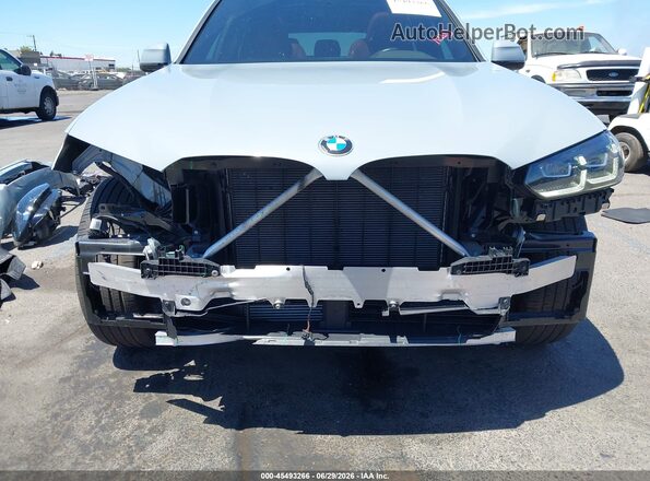 5UX43DP02R9W40093 2024 BMW X3 Gray Դիմացի տեսք