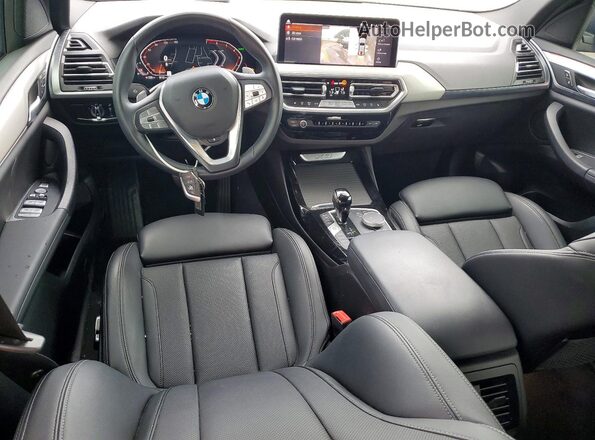5UX43DP02R9X00583 2024 BMW X3 Серый Вид панели приборов