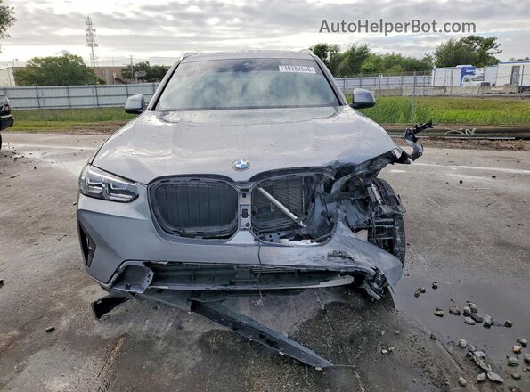 5UX43DP02R9X00583 2024 BMW X3 Серый Вид спереди