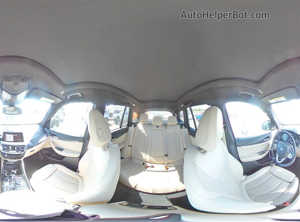 5UX43DP03N9L74996 2022 BMW X3 Black 360 interior view
