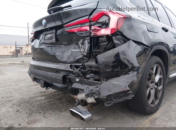 5UX43DP03N9M66030 2022 BMW X3 Черный Вид спереди