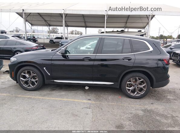 5UX43DP03N9M66030 2022 BMW X3 Черный Панорамный вид салона 360°