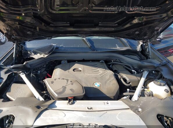 5UX43DP04N9M44473 2022 BMW X3 Black Vista trasera