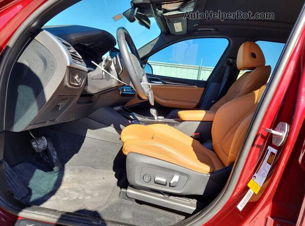 5UX43DP04R9T66332 2024 BMW X3 Red Вид салону спереду