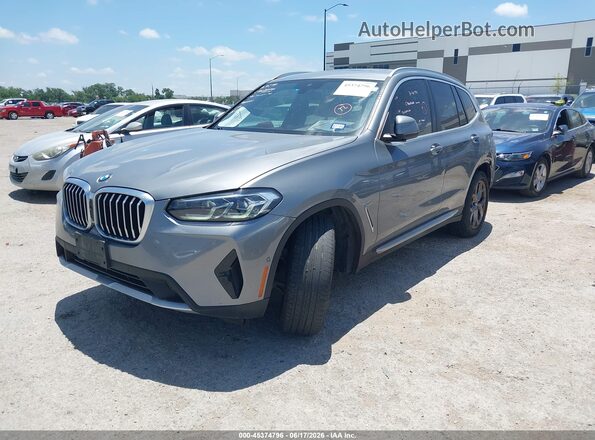 5UX43DP05P9S82825 2023 BMW X3 Gray Առջևի ձախ երեք քառորդ տեսարան
