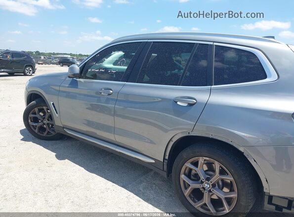 5UX43DP05P9S82825 2023 BMW X3 Gray Սալոնի 360 աստիճան տեսք