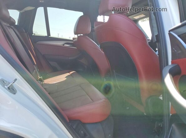 5UX43DP06N9K92180 2022 BMW X3 White Widok wnętrza z tyłu