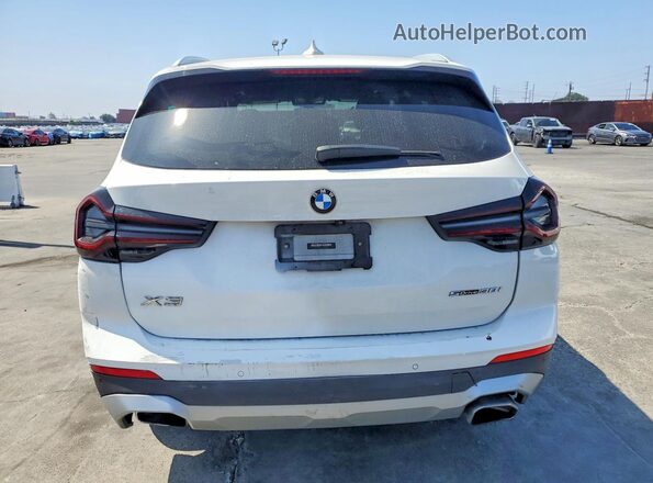 5UX43DP06N9K92180 2022 BMW X3 White Widok z tyłu