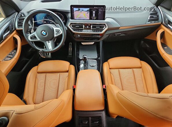 5UX43DP08N9K41084 2022 BMW X3 Белый Вид панели приборов