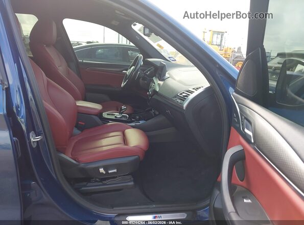 5UX43DP08N9K59472 2022 BMW X3 Blue Vista interior delantera