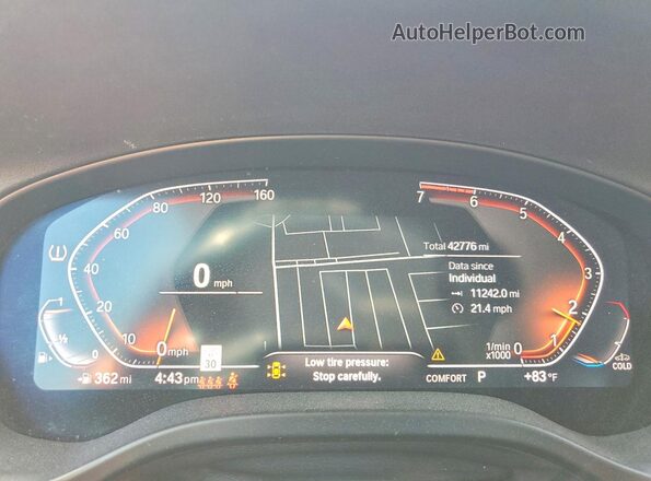 5UX43DP08P9S05060 2023 BMW X3 White Instrument cluster view