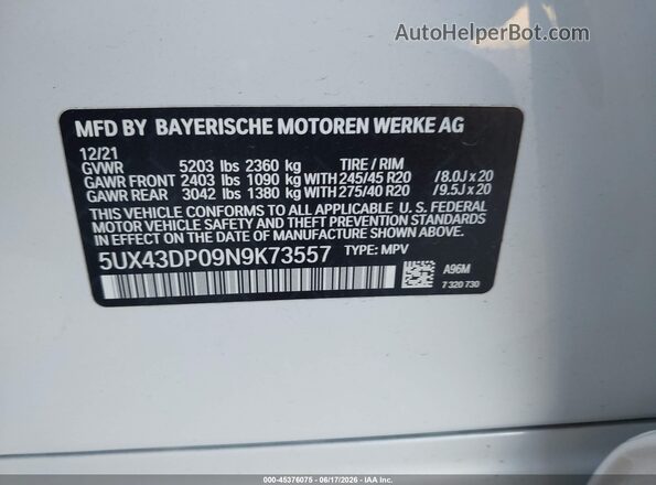 5UX43DP09N9K73557 2022 BMW X3 White Widok komory silnika