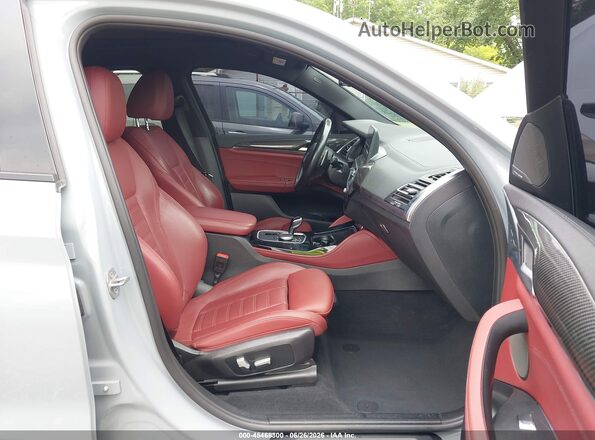 5UX43DT03N9L75443 2022 BMW X4 Серый Вид салона спереди