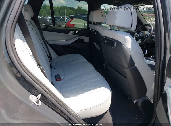 5UX43EU03S9Y07321 2025 BMW X5 Gray VIN კოდის სტიკერის ხედი