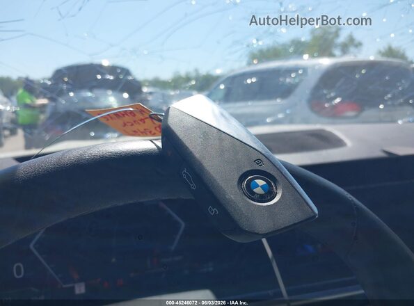 5UX43EU07R9V06870 2024 BMW X5 White Вид панелі приладів