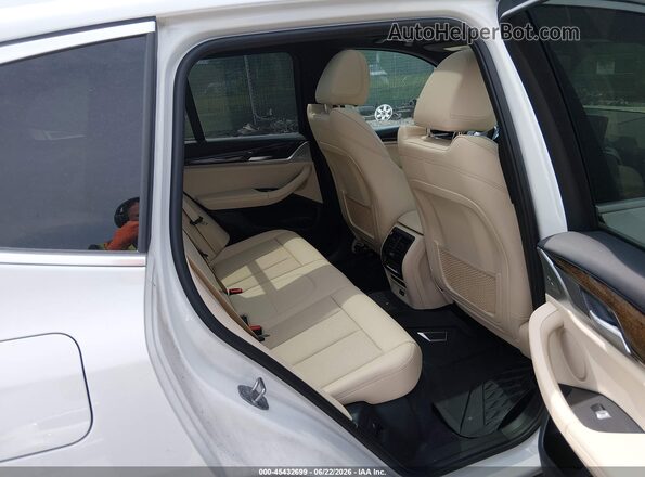 5UX53DP01N9L25672 2022 BMW X3 White VIN կոդի պիտակի տեսք
