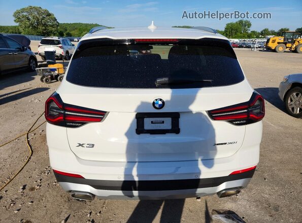 5UX53DP01P9S00089 2023 BMW X3 White Rear view