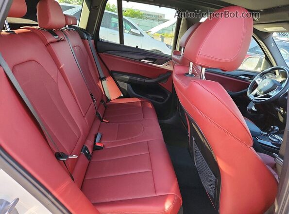 5UX53DP01P9S00089 2023 BMW X3 White Rear interior view