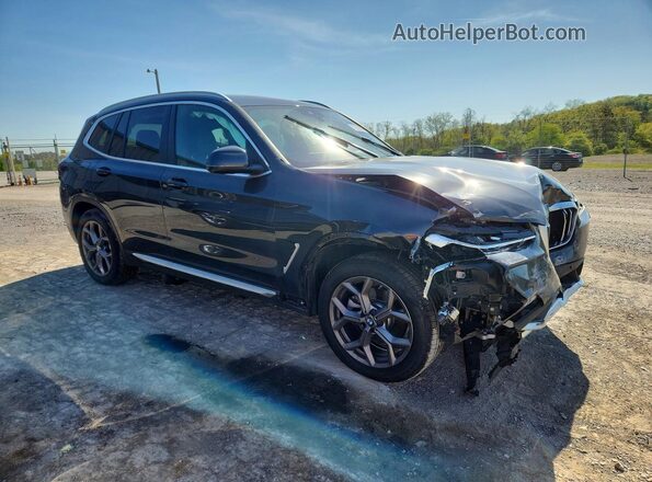 5UX53DP02P9S09481 2023 BMW X3 Charcoal Front right