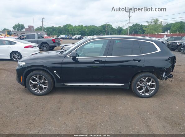 5UX53DP02R9V31525 2024 BMW X3 Black 360 interior view