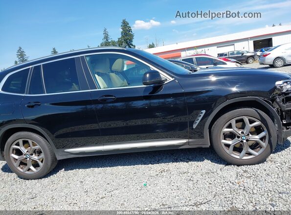 5UX53DP03N9J53760 2022 BMW X3 Black Widok wnętrza z tyłu