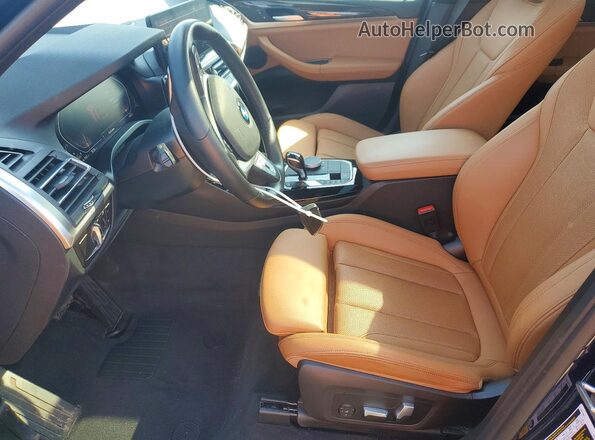 5UX53DP04N9M86694 2022 BMW X3 Blue Widok wnętrza z przodu