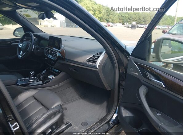 5UX53DP04R9W53903 2024 BMW X3 Black Vista interior delantera