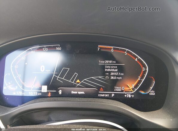 5UX53DP04R9W53903 2024 BMW X3 Black Vista de los asientos traseros