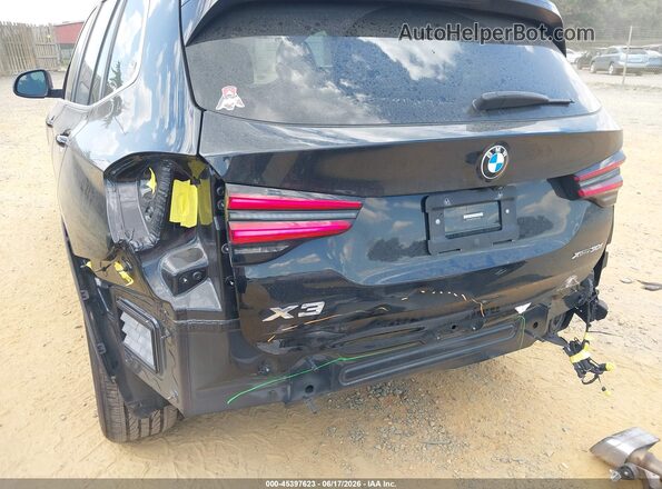 5UX53DP06N9L47103 2022 BMW X3 Black Widok z przodu