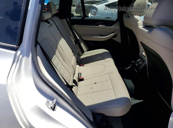 5UX53DP07R9U03412 2024 BMW X3 Белый Вид задней части салона