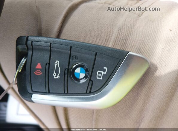 5UX53DP07R9U08867 2024 BMW X3 White Առջևի վահանակի տեսք