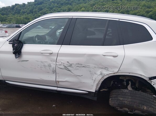 5UX53DP07R9U08867 2024 BMW X3 White 