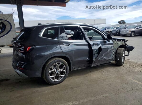 5UX53DP07R9W09541 2024 BMW X3 Gray Rear right