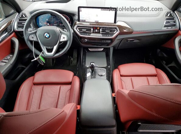 5UX53DP07R9X12572 2024 BMW X3 Black Առջևի վահանակի տեսք