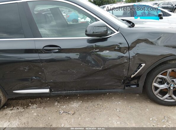 5UX53DP07R9X46236 2024 BMW X3 Серый Вид спереди