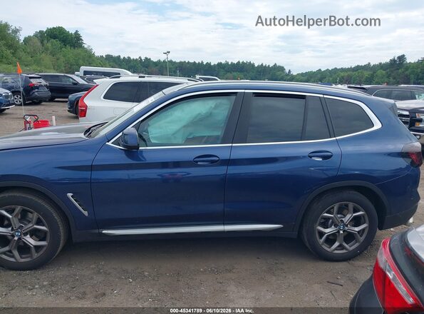 5UX53DP08N9N13556 2022 BMW X3 Синий 