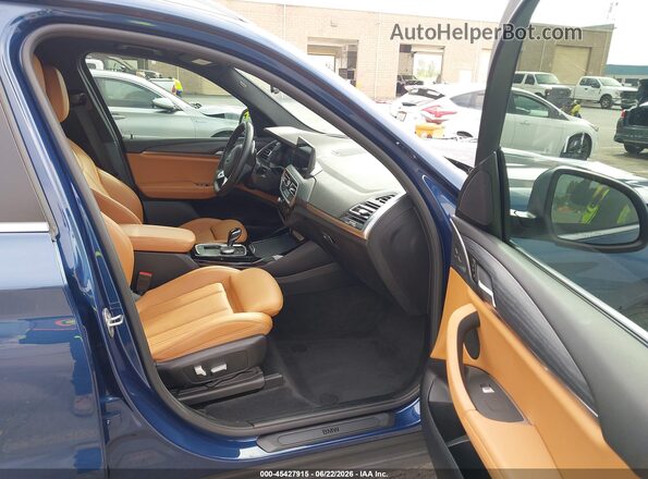 5UX53DP09N9J63466 2022 BMW X3 Blue Widok wnętrza z przodu