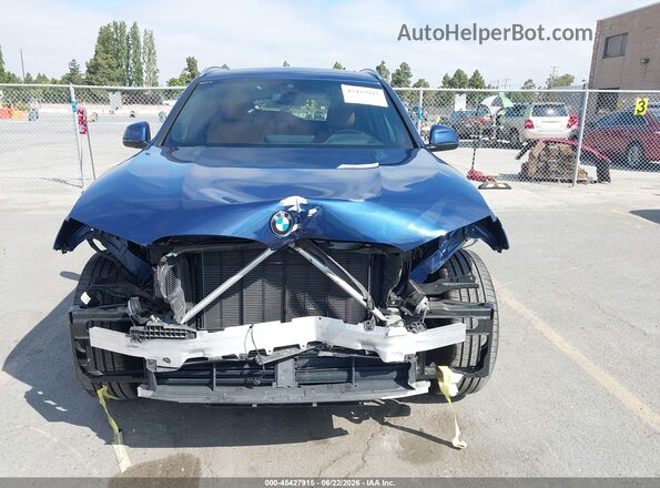 5UX53DP09N9J63466 2022 BMW X3 Blue Widok z przodu