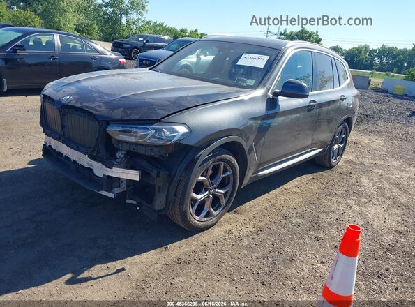 5UX53DP0XN9L24472 2022 BMW X3 Gray Vista tres cuartos delantera izquierda