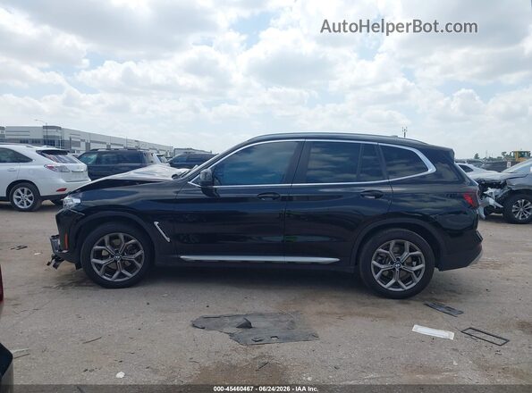 5UX53DP0XN9L80086 2022 BMW X3 Black Панорамний вид салону 360°