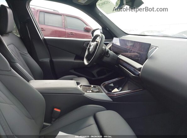 5UX53GP02S9Y68994 2025 BMW X3 Gray Widok wnętrza z przodu