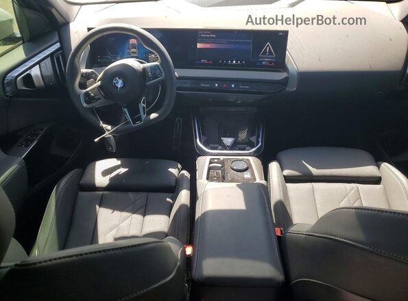 5UX53GP02T9167468 2026 BMW X3 White წინა პანელის ხედი