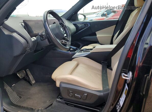 5UX53GP03S9Y62024 2025 BMW X3 Black წინა სალონის ხედი