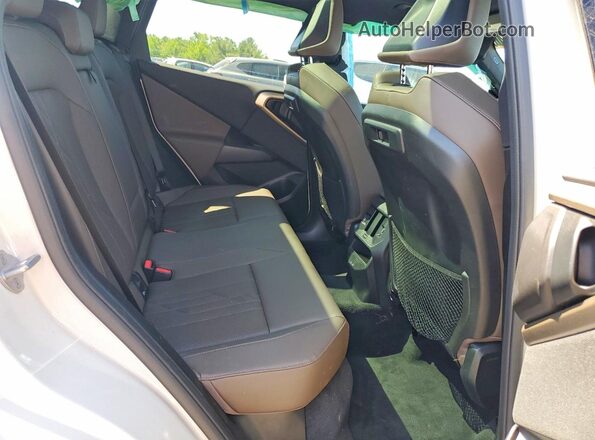 5UX53GP04S9Z66506 2025 BMW X3 White Rear interior view