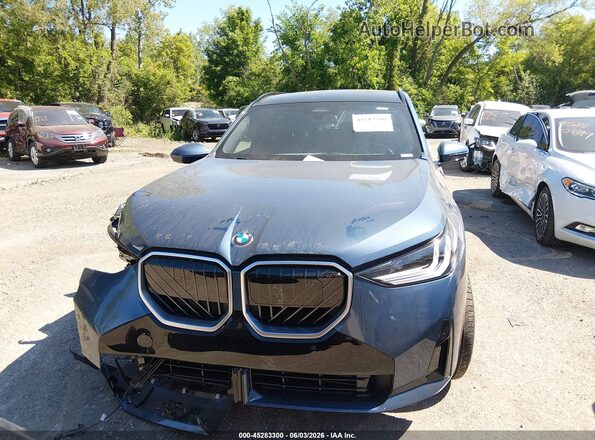 5UX53GP06S9018365 2025 BMW X3 Blue ხელსაწყოთა პანელის ხედი