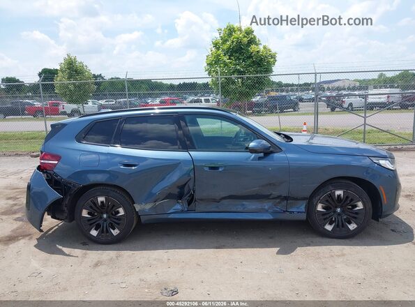 5UX53GP08S9Z53015 2025 BMW X3 Blue Rear interior view