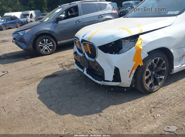 5UX53GP09S9015430 2025 BMW X3 White წინა ხედი
