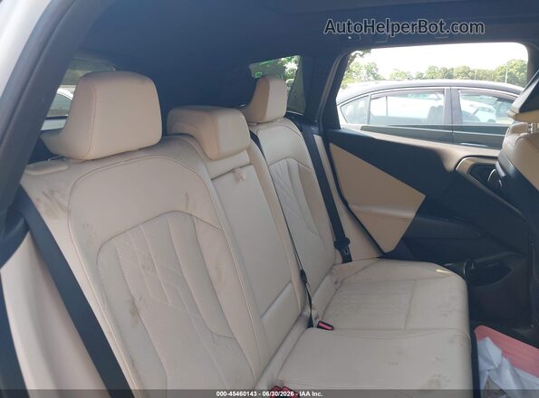 5UX53GP09S9015430 2025 BMW X3 White VIN კოდის სტიკერის ხედი