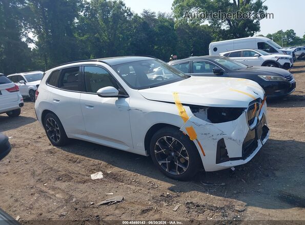 5UX53GP09S9015430 2025 BMW X3 White უკანა სალონის ხედი